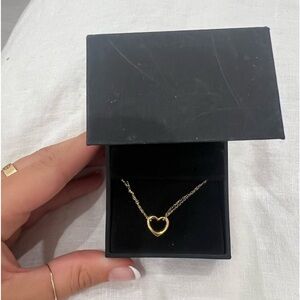 Brand new Kay Jewelers Gold Heart